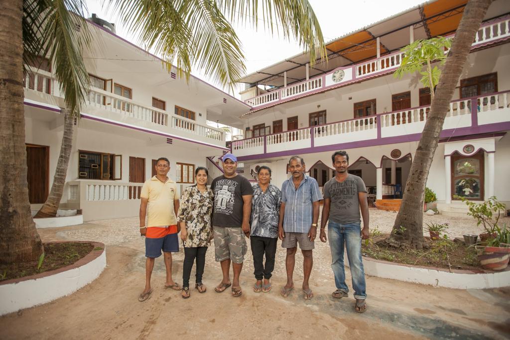 Fatima'S Guesthouse Agonda Bagian luar foto